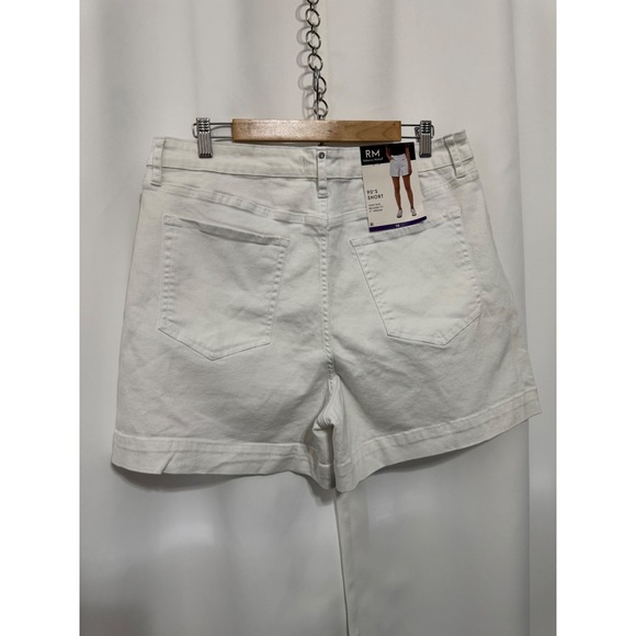 Rebecca Minkoff 90's Short White Denim High Rise Relaxed Fit Size 16 NWT - Picture 5 of 10